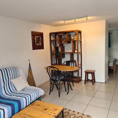 Ti Coin Tranquille Apartment L'Etang-Sale Exterior photo